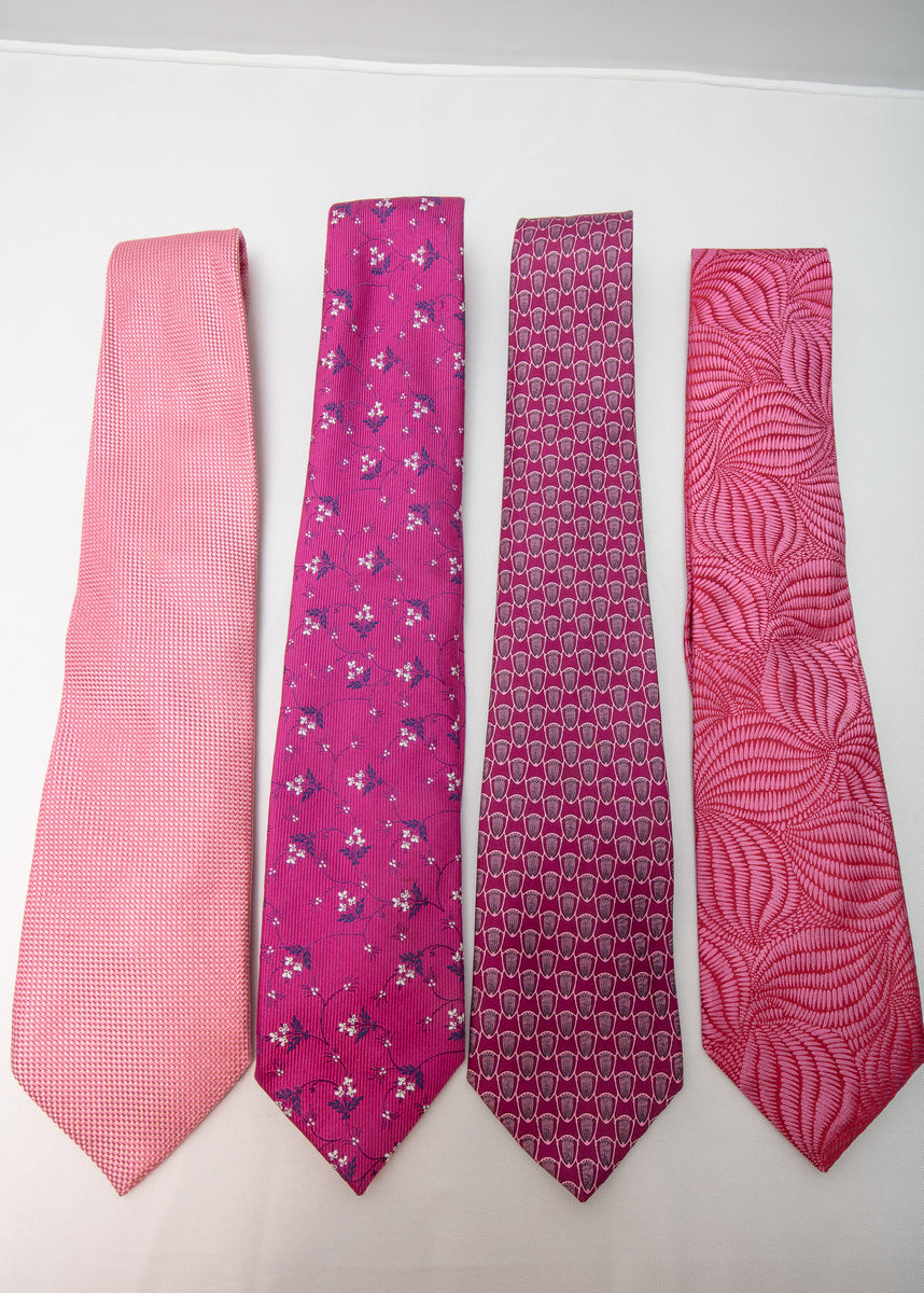 Thomas Pinks Silk Ties Lot of 3 Featuring: Flowers – Howe Estate Sales